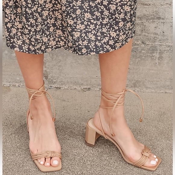 Lulus Jazey Medium Nude Lace-Up Block Heel Summer Party Sandals Size 8 - Picture 1 of 15
